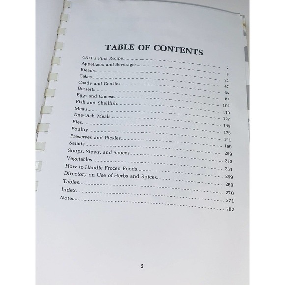 Vintage 1984 GRIT Magazine Cookbook Over 100 years of Home-style Recipes - Picture 4 of 8